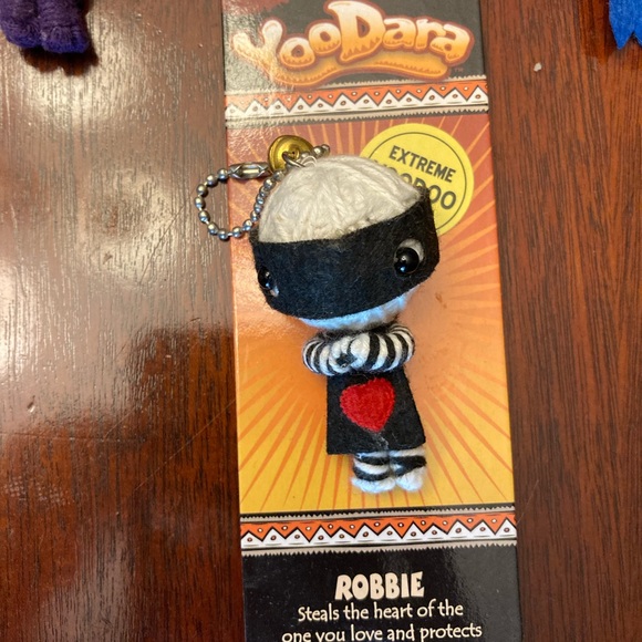 Comic super Hero (4) & Voo Dara (1) string dolls set of 5 - Picture 3 of 4